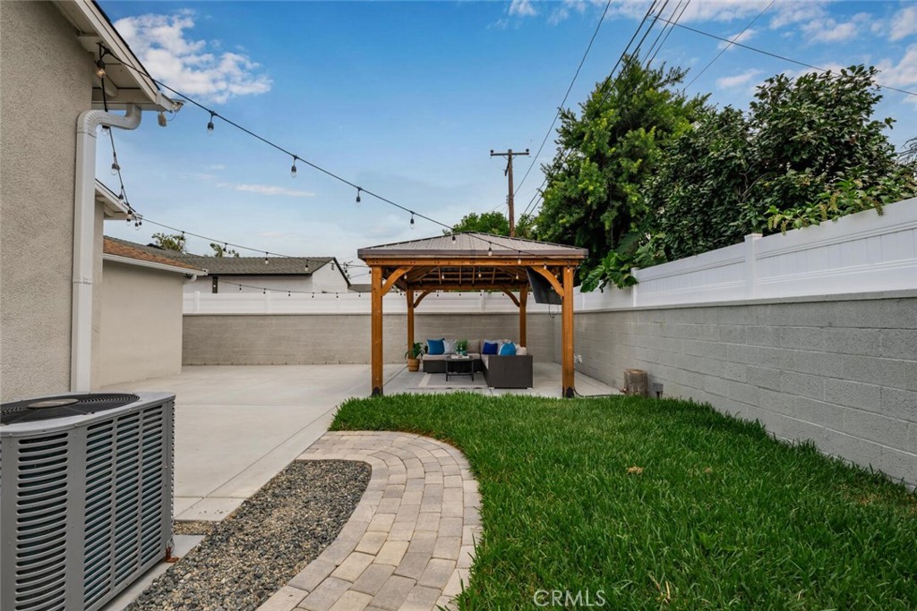 5418 Graywood Avenue