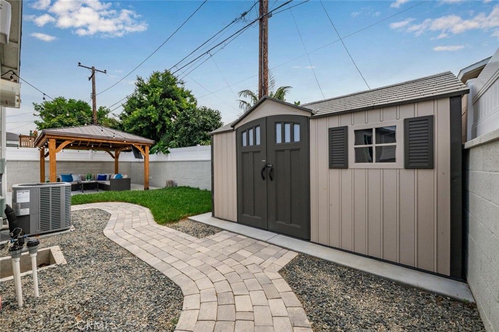 5418 Graywood Avenue