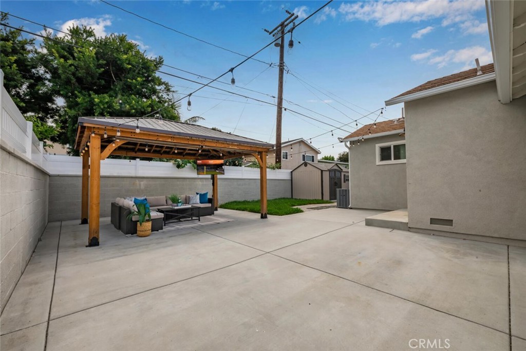 5418 Graywood Avenue