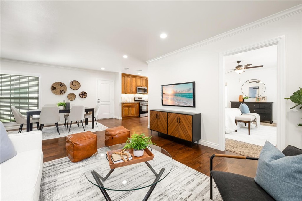 5418 Graywood Avenue