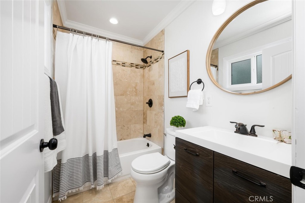 5418 Graywood Avenue