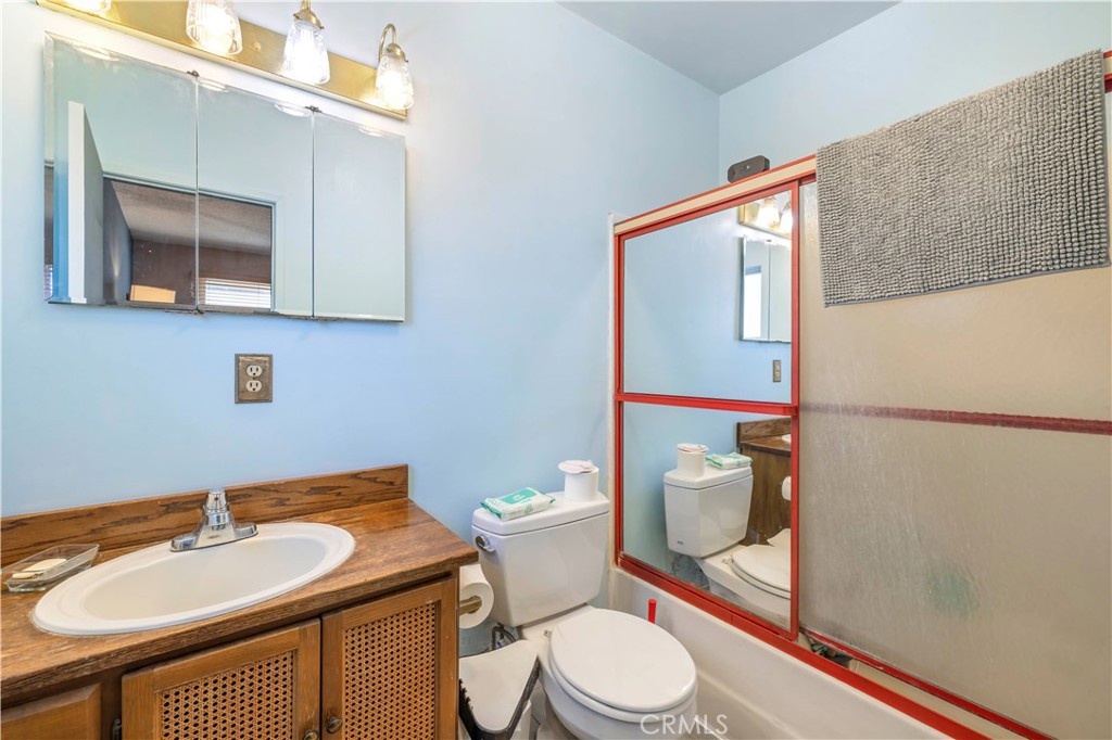 910 N. Huntington Blvd.