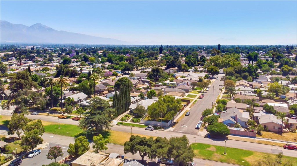 910 N. Huntington Blvd.