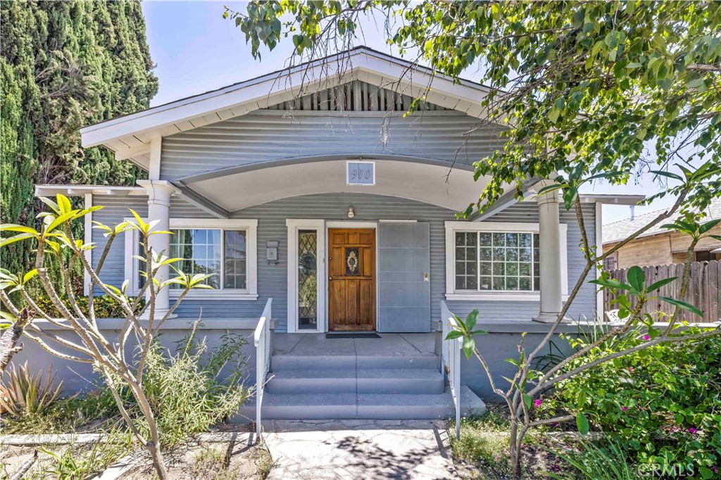 910 N. Huntington Blvd.