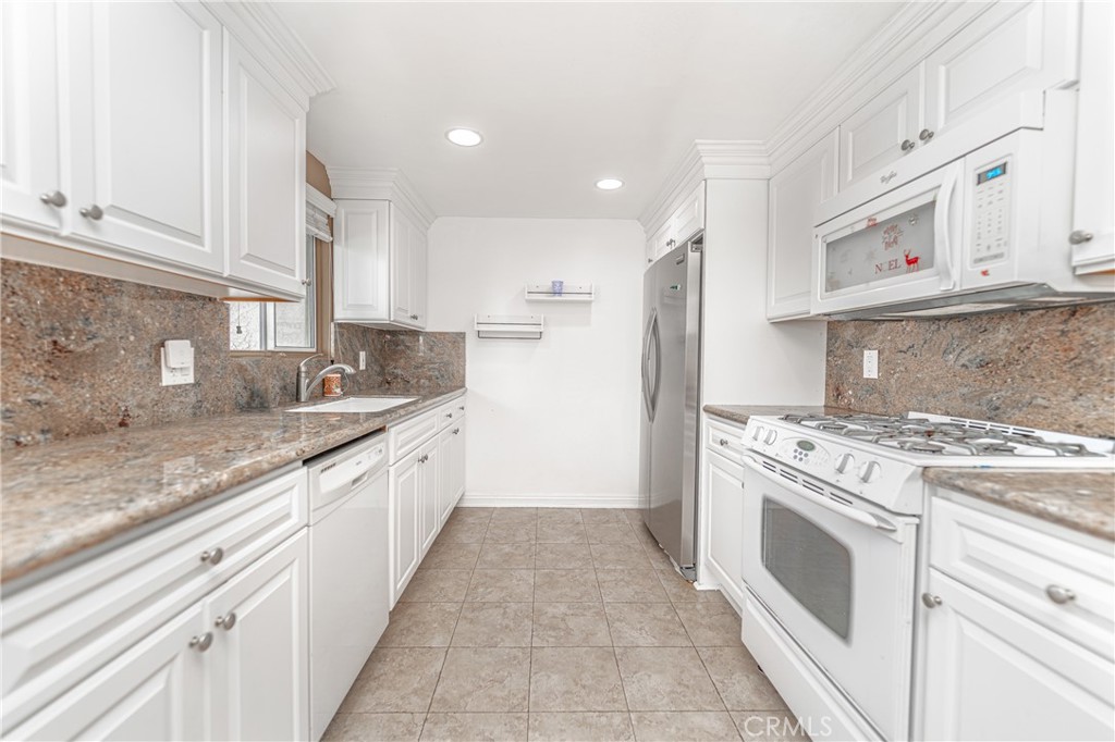 10849 Chestnut Street 5