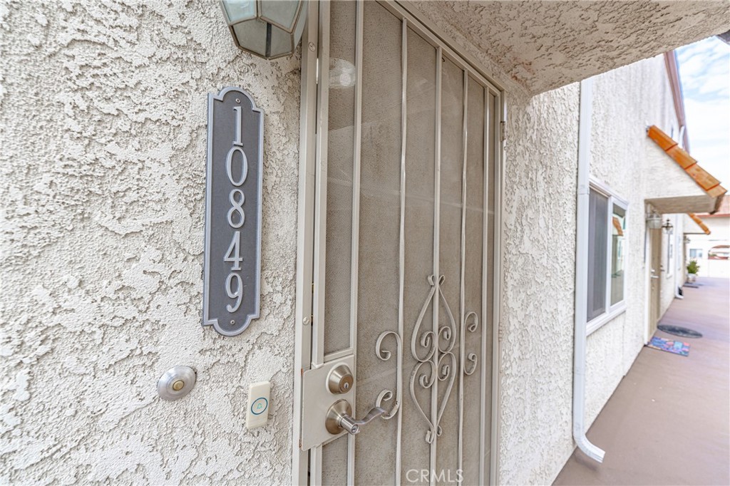 10849 Chestnut Street 5