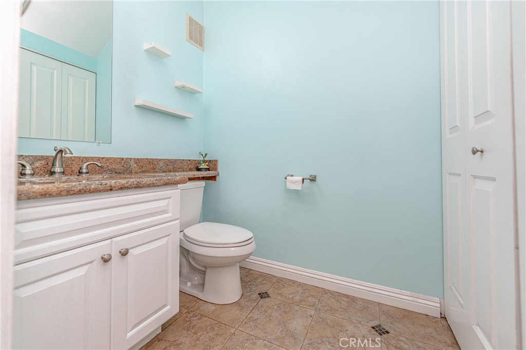 10849 Chestnut Street 5