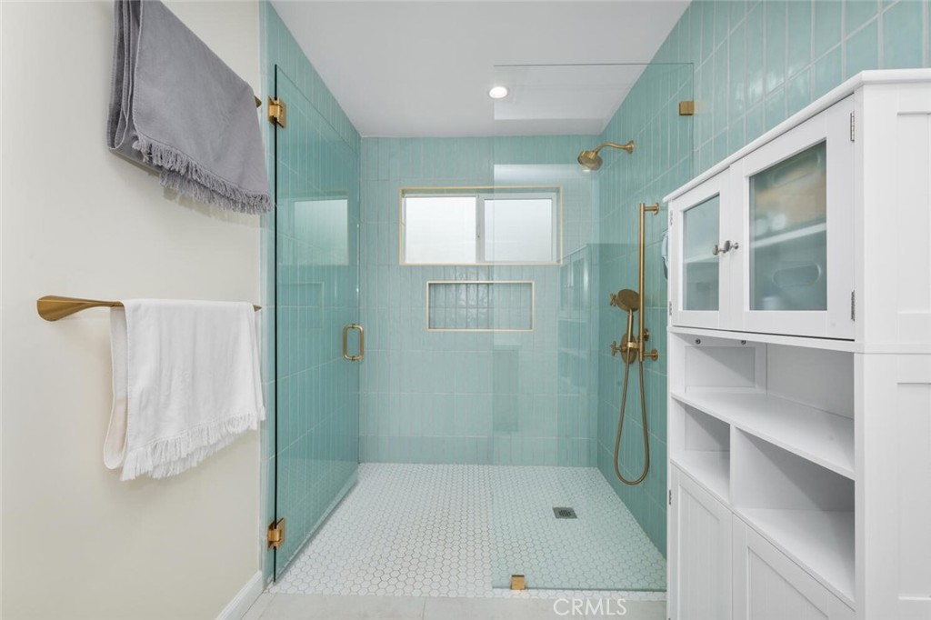 20632 Farnsworth Lane