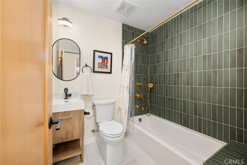 20632 Farnsworth Lane