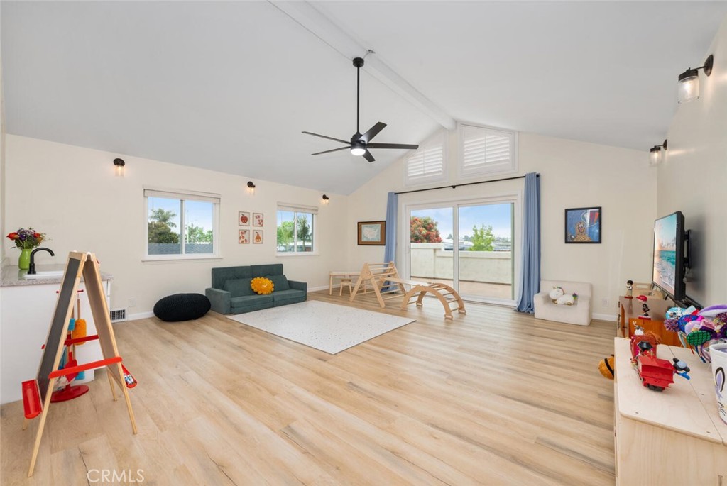 20632 Farnsworth Lane