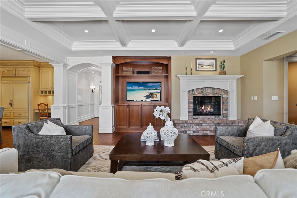 3061 Inverness Drive