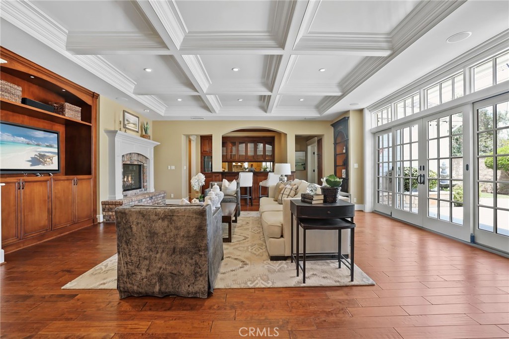 3061 Inverness Drive