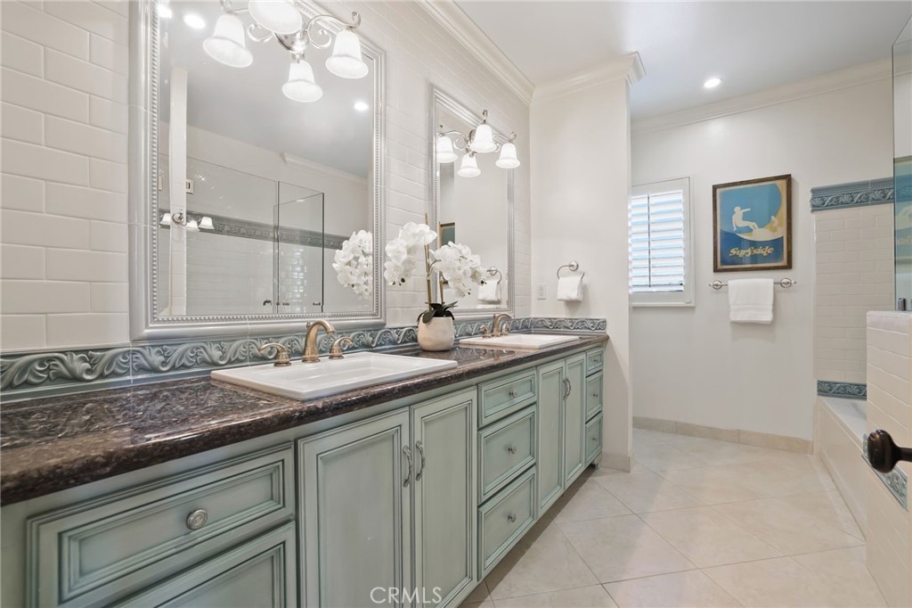 3061 Inverness Drive