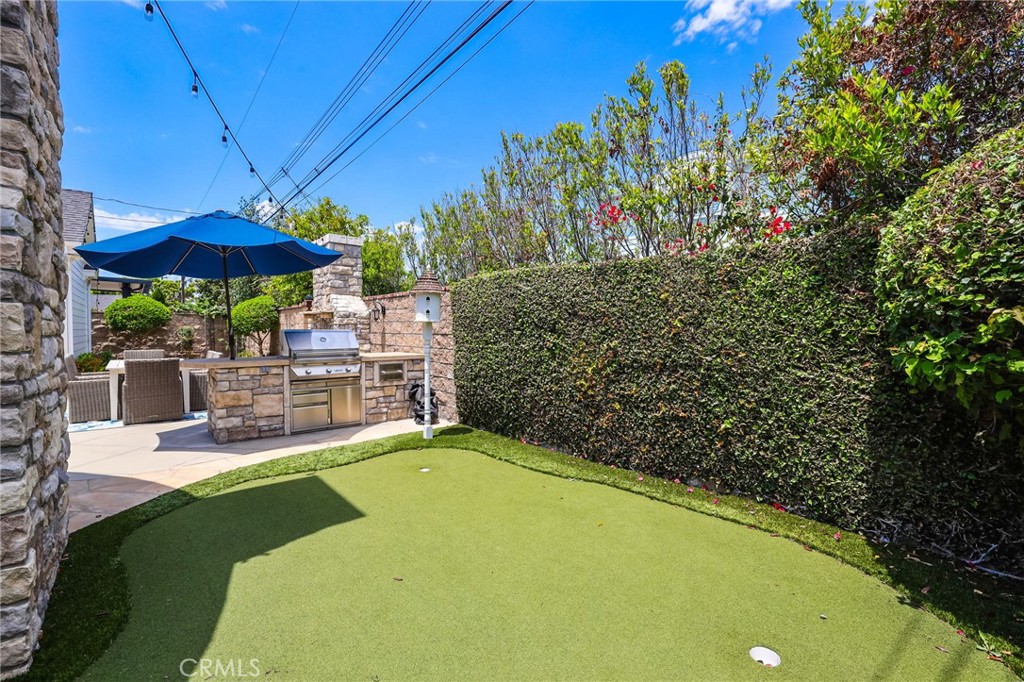 3061 Inverness Drive