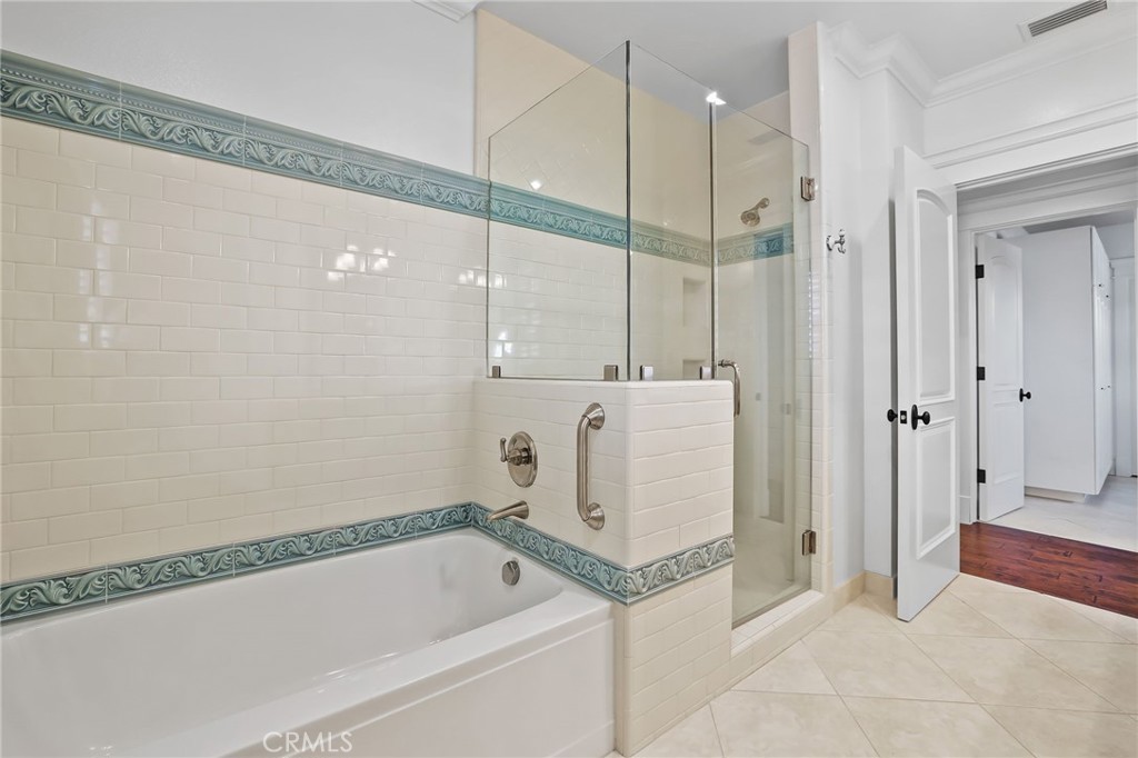 3061 Inverness Drive