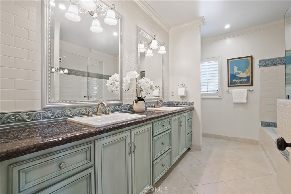 3061 Inverness Drive