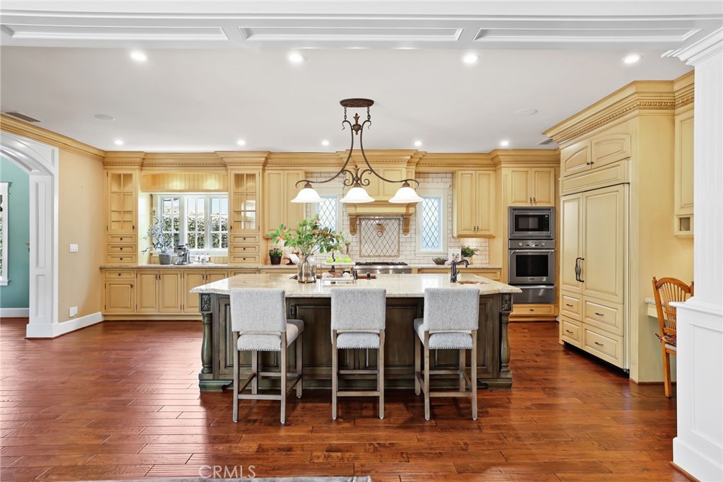 3061 Inverness Drive