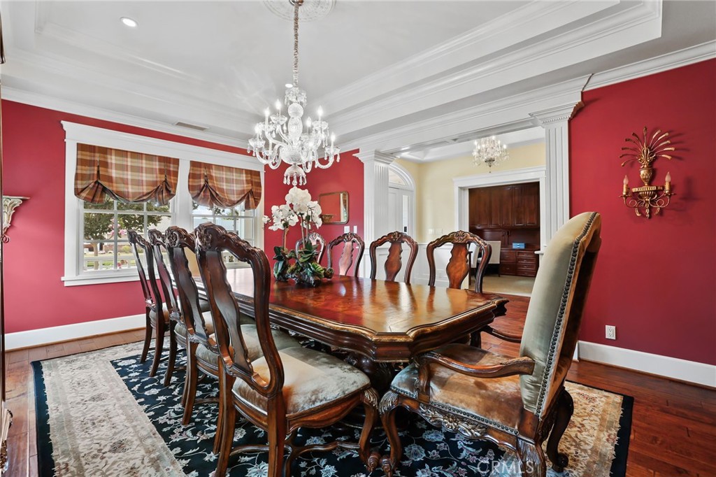 3061 Inverness Drive