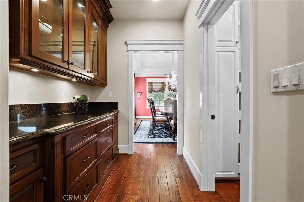 3061 Inverness Drive