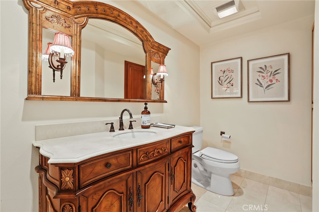 3061 Inverness Drive