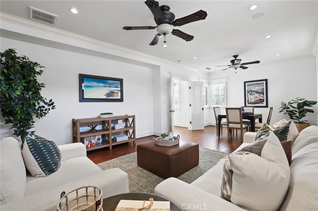 3061 Inverness Drive