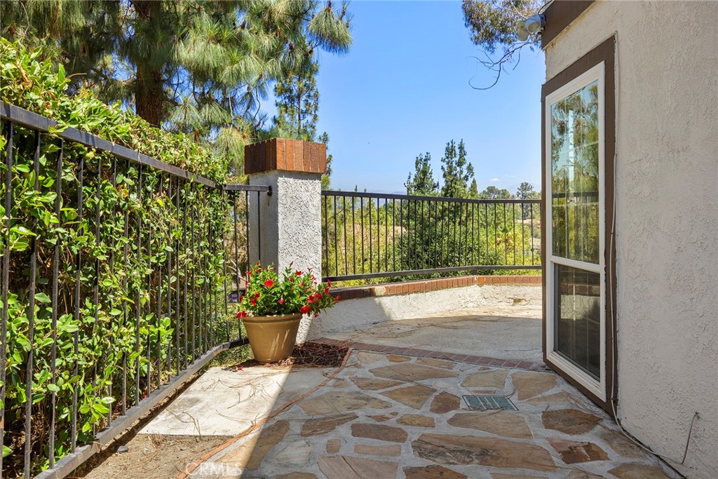 6103 E Morningview Drive 7