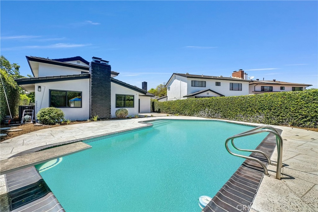 7825 E Ritchie Street