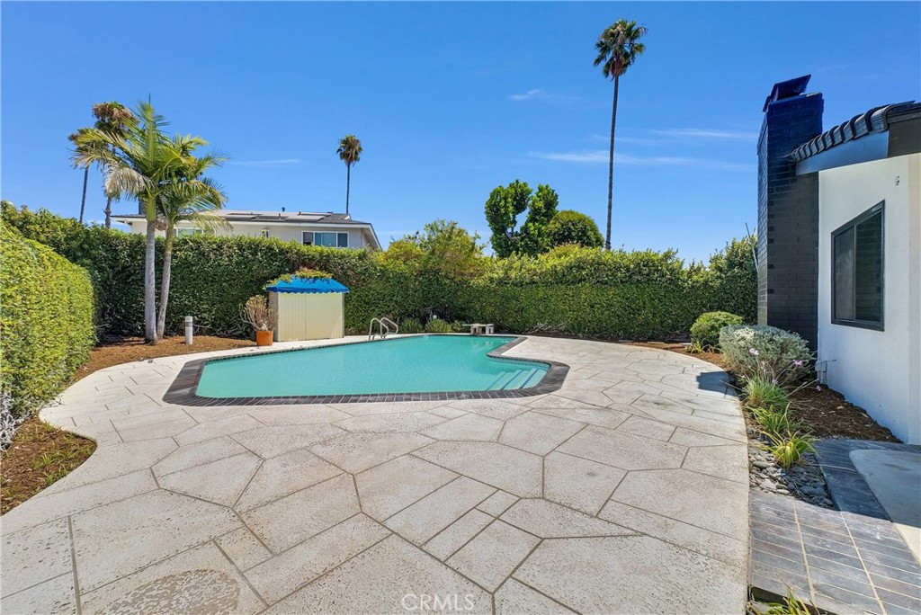 7825 E Ritchie Street