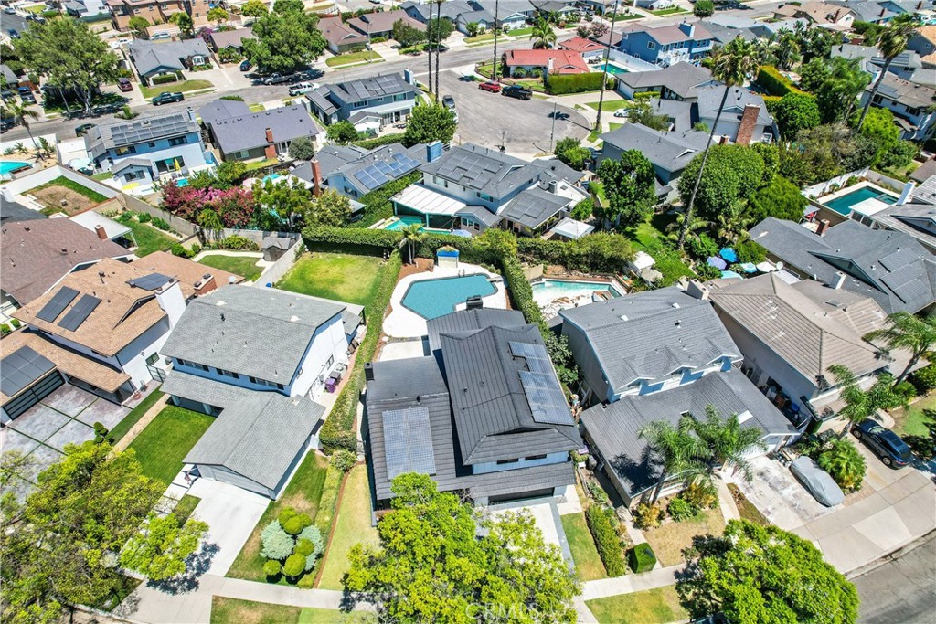 7825 E Ritchie Street