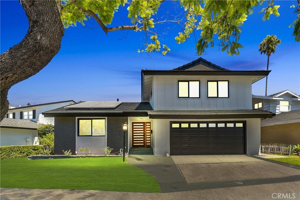 7825 E Ritchie Street