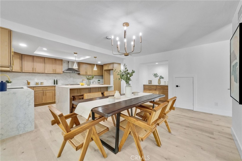 7825 E Ritchie Street