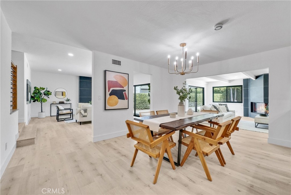 7825 E Ritchie Street