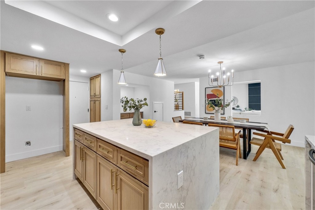 7825 E Ritchie Street