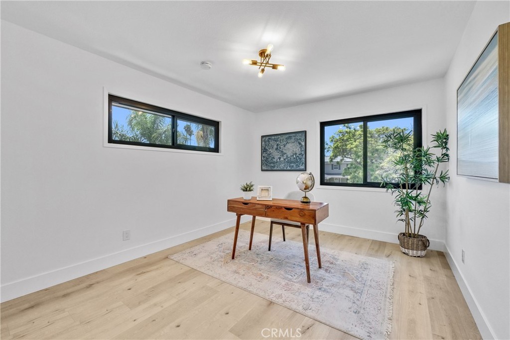 7825 E Ritchie Street