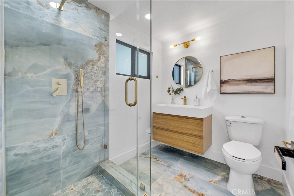 7825 E Ritchie Street