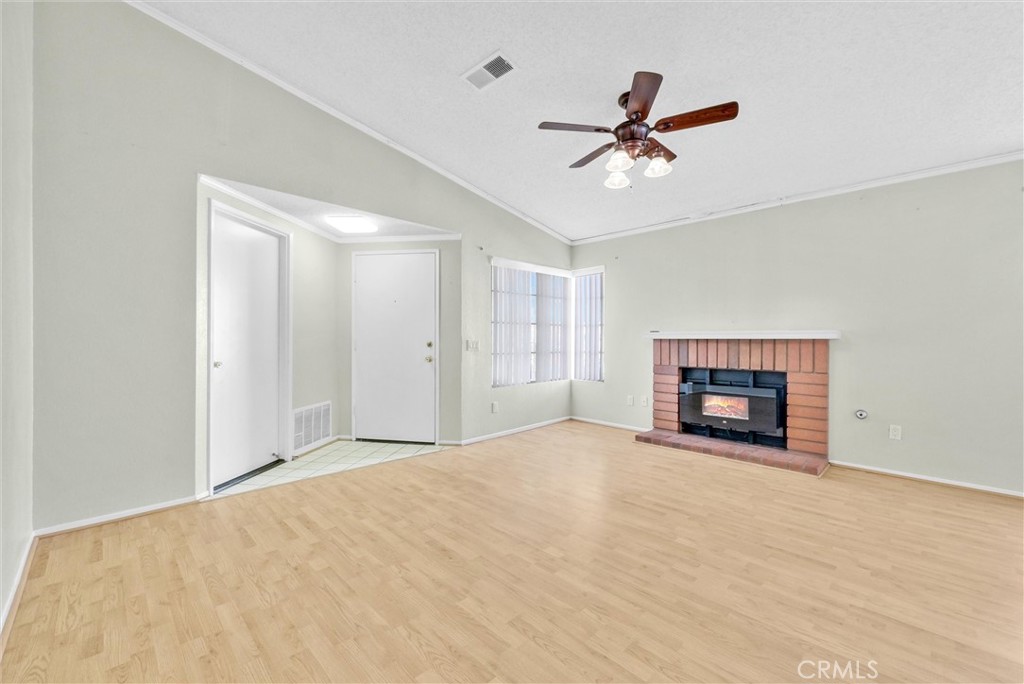 547 Barca Creek Drive