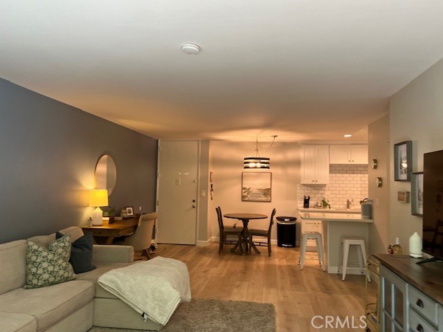 424 N Bellflower Boulevard 119