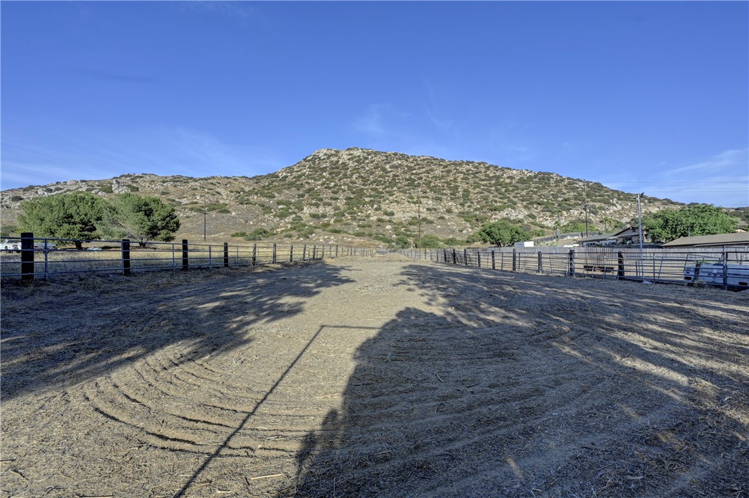 2481 Hillside Avenue