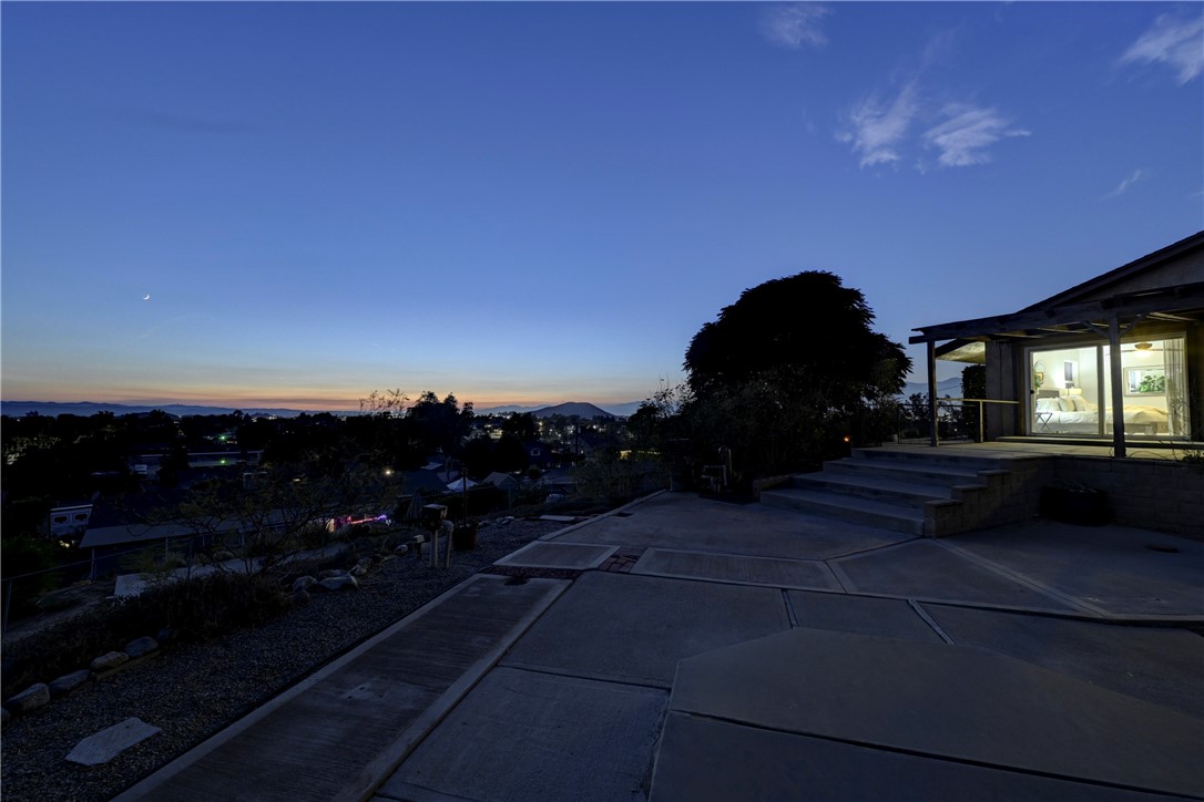 2481 Hillside Avenue