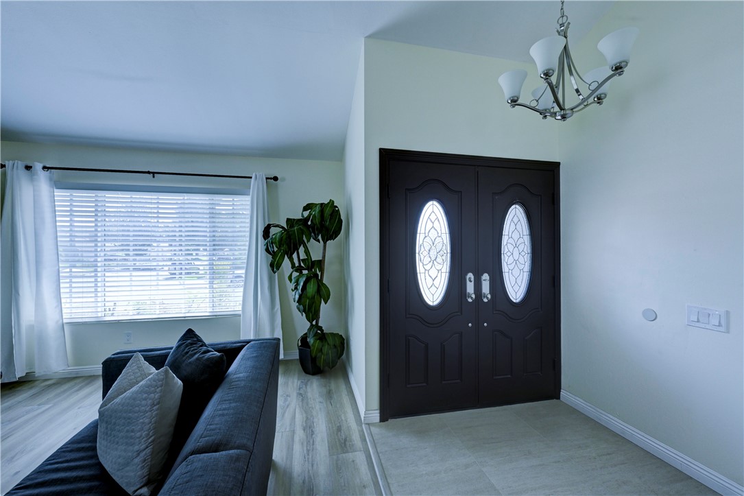 1850 North Cymbal Place