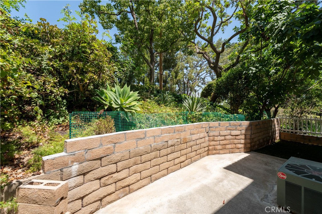 5639 E Vista Del Cerro