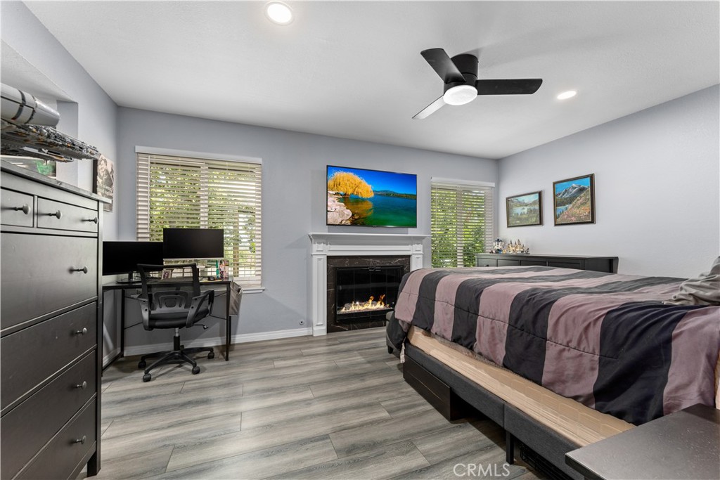 5639 E Vista Del Cerro