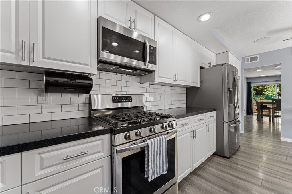 5639 E Vista Del Cerro