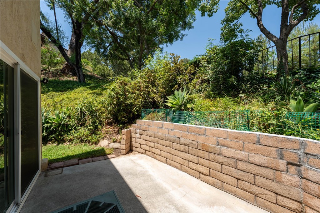 5639 E Vista Del Cerro