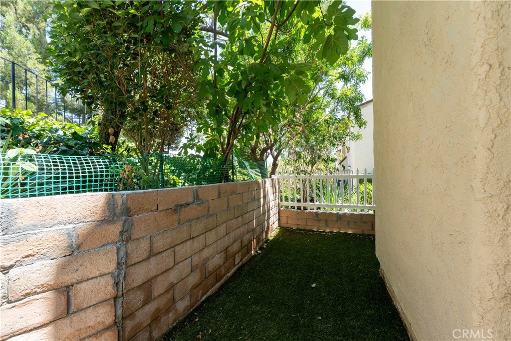 5639 E Vista Del Cerro