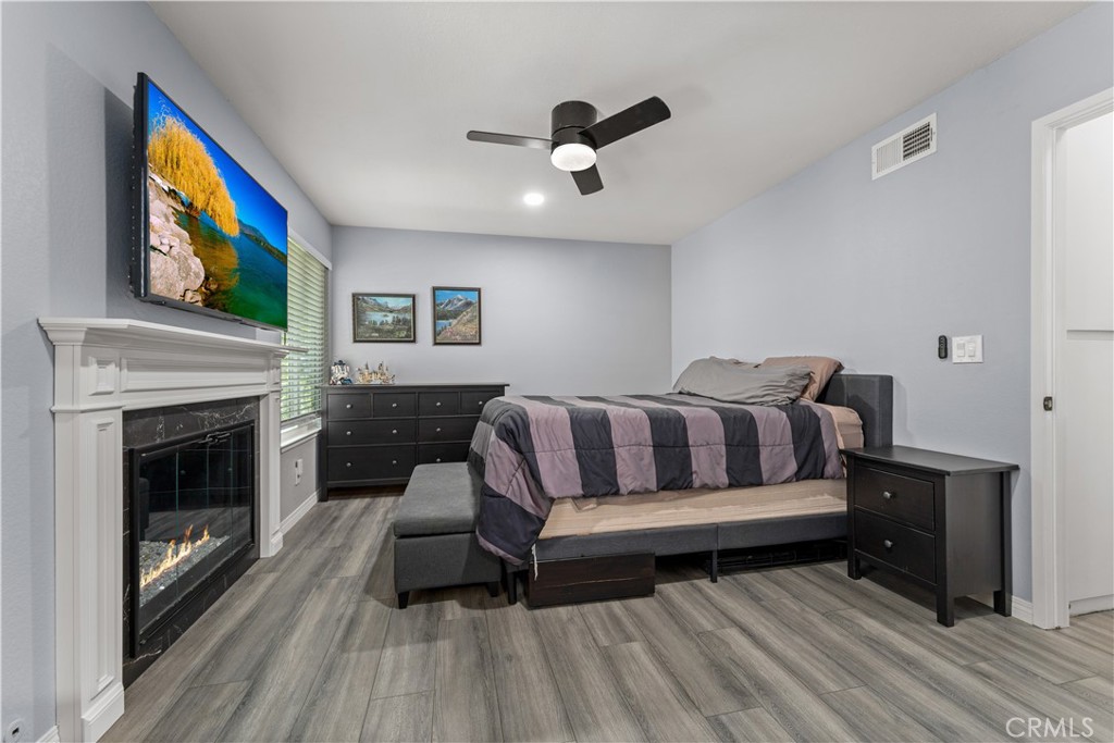 5639 E Vista Del Cerro