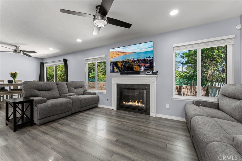 5639 E Vista Del Cerro