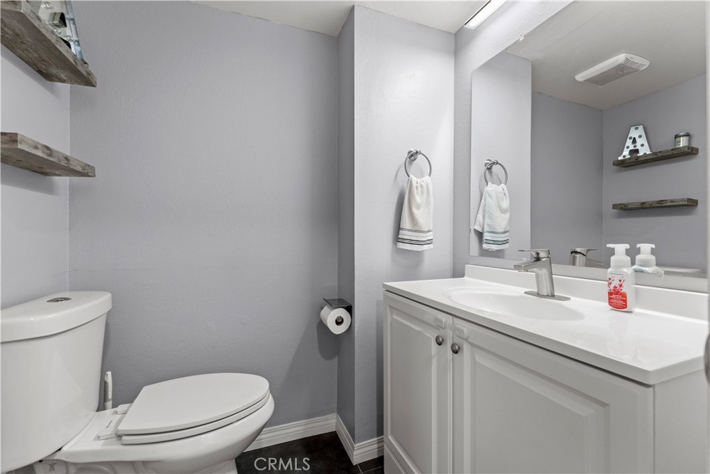 5639 E Vista Del Cerro