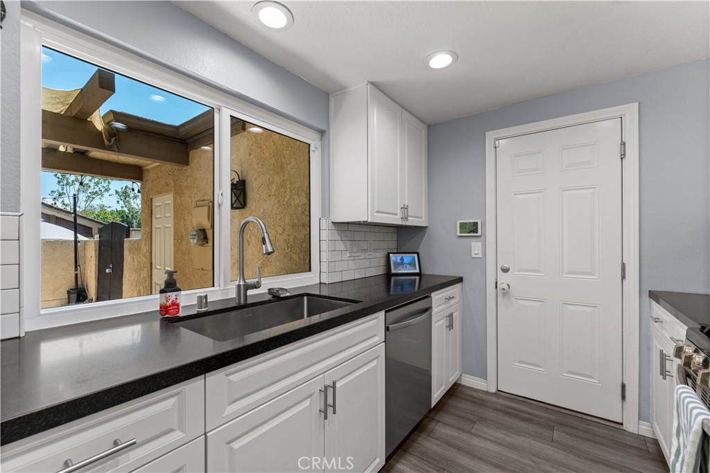 5639 E Vista Del Cerro