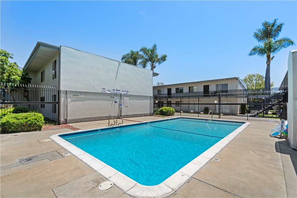 5500 Ackerfield Avenue 317